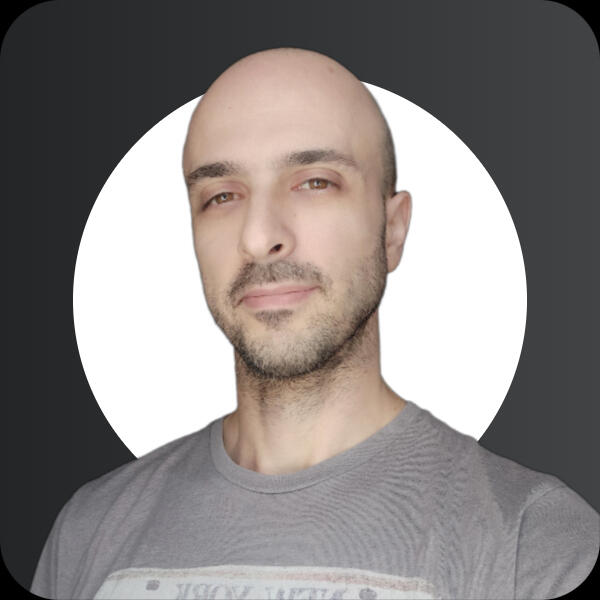 alex maniotis alex maniotis